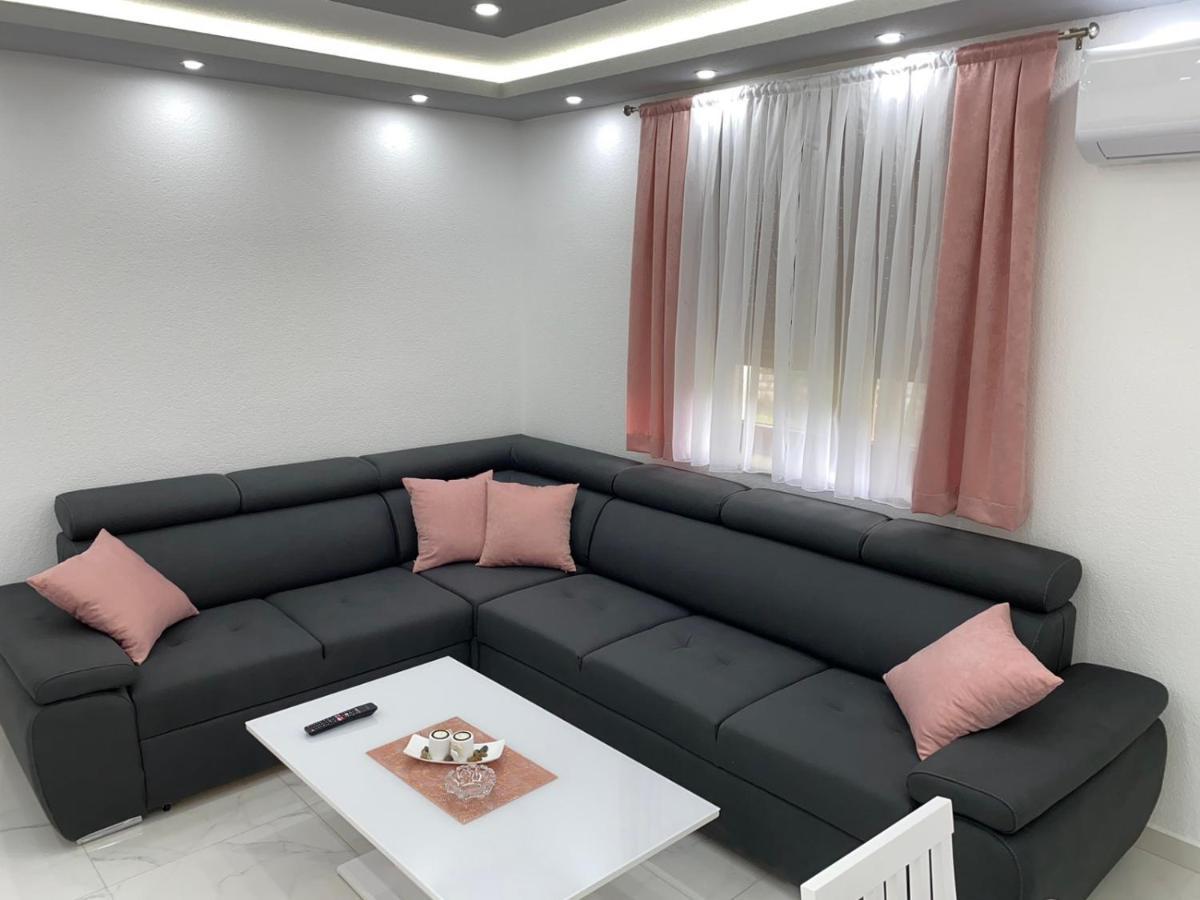 Apartman Jovana Bileća Extérieur photo
